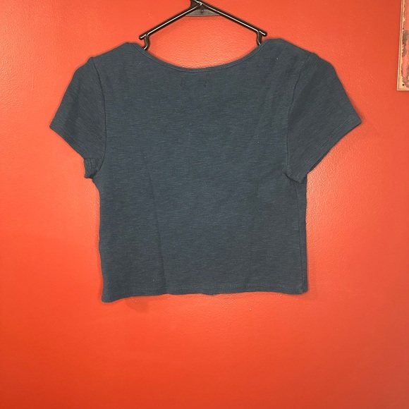Wild Fable Women's Form-Fitting Crop Top Cotton Button Style Navy Size M - Picture 3 of 5